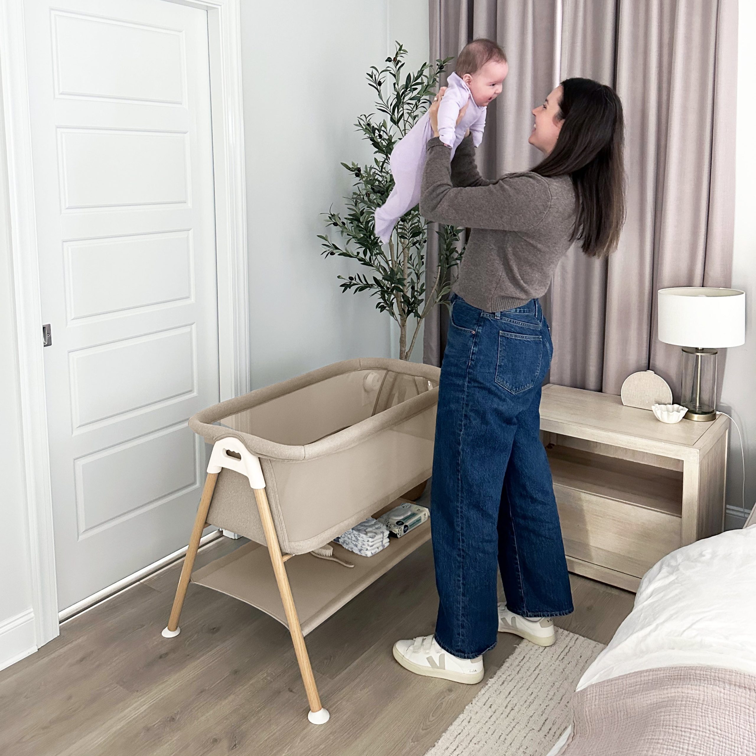 Essential Bassinet - Image 16