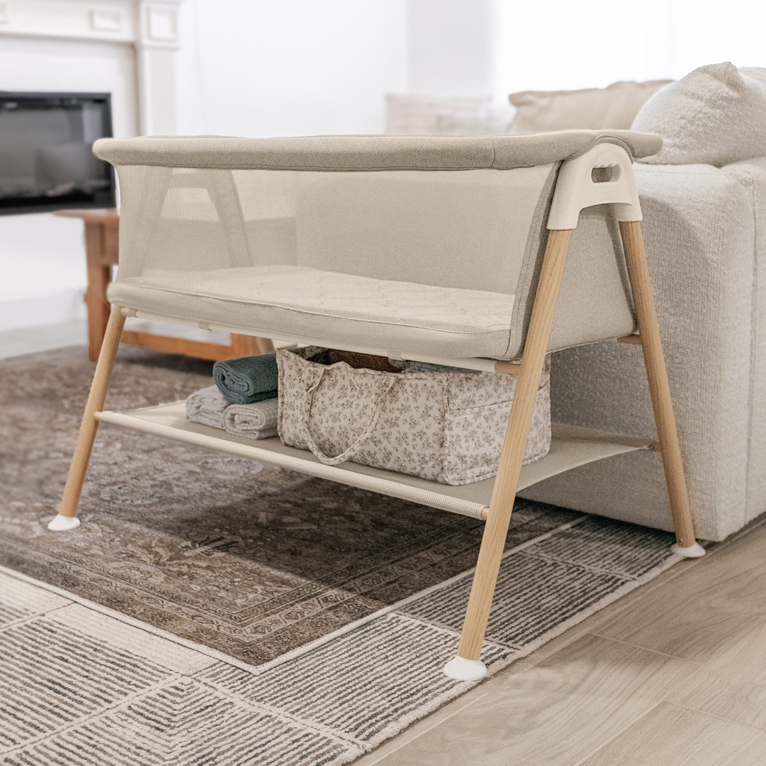 Essential Bassinet - Image 17