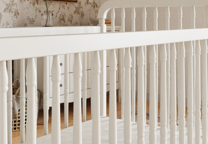 Liberty Convertible Crib - Image 9