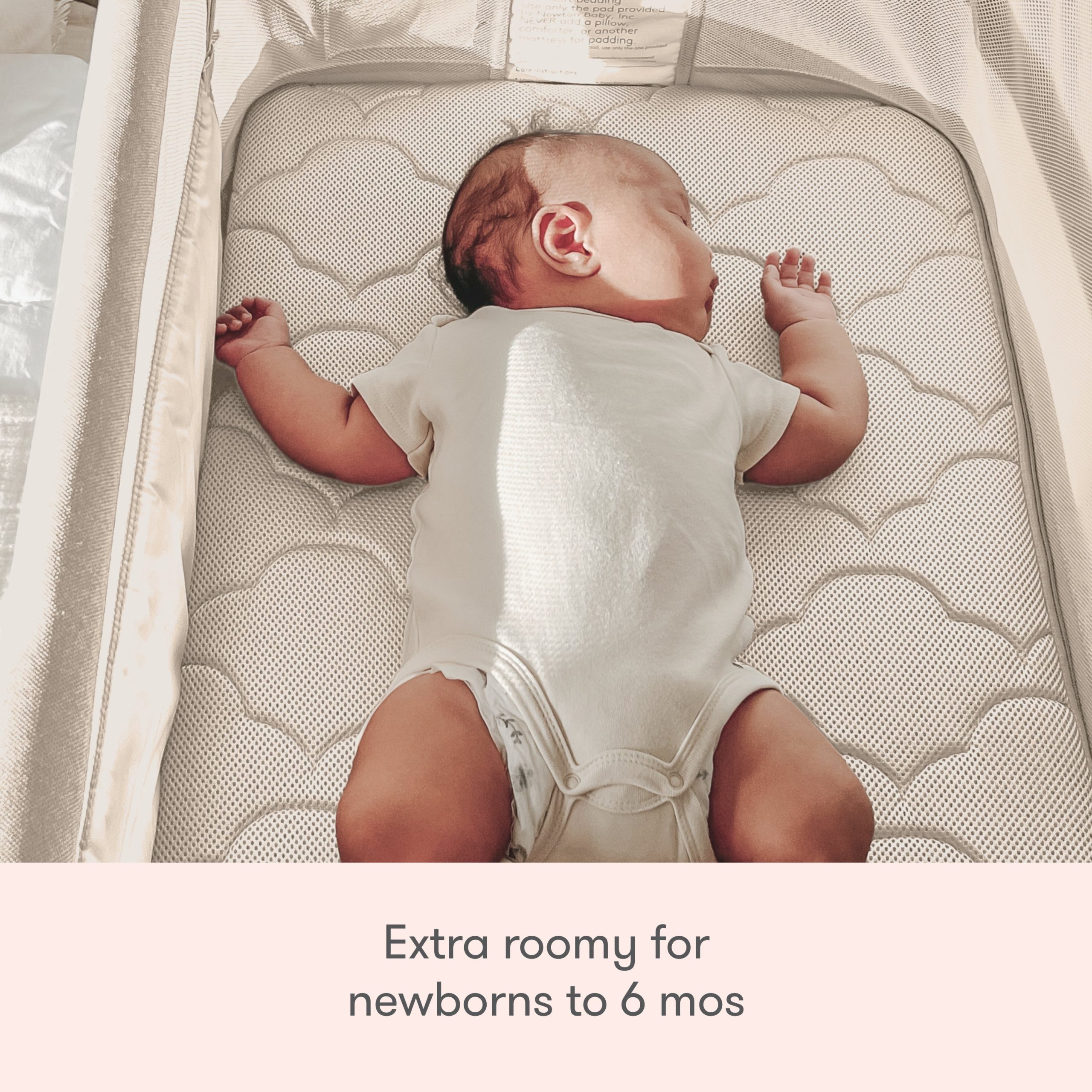 Bassinet & Bedside Sleeper - Image 17